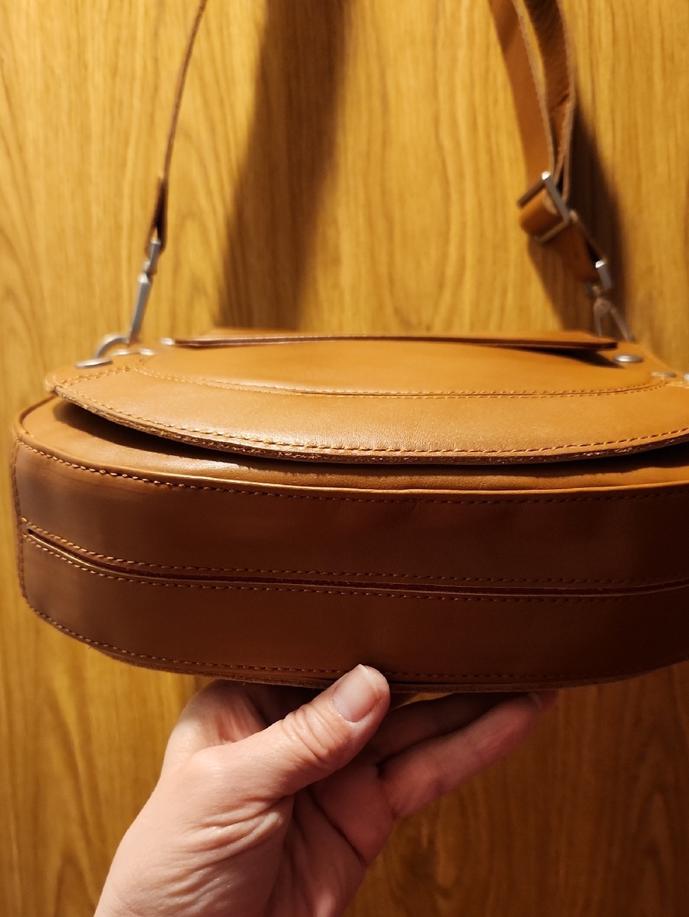 NWOT Vintage 2023 Hammitt Kayce Large Saddle Caffe Tan Leather Crossbody. FIRM! - Picture 5 of 14
